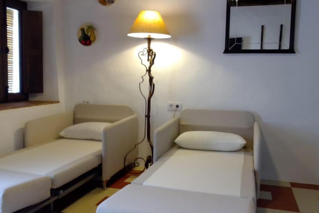 Mi Casita - Higuera De La Sierra Apartment Игера де ла Сиера Екстериор снимка